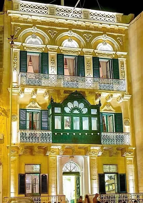 Ta' Lorita - Charming & Cosy Ground Floor Family Home Birgu Malta